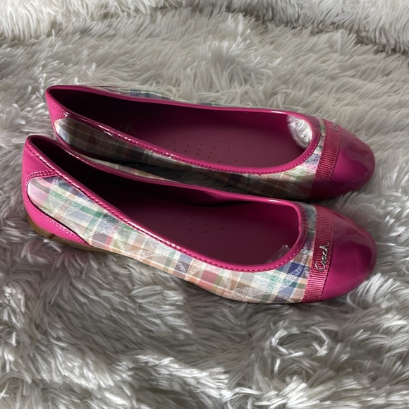 Coach Cecile Canvas Signature Logo Pink Leather Cap Toe Ballet Flats Size 8 - Picture 2 of 6